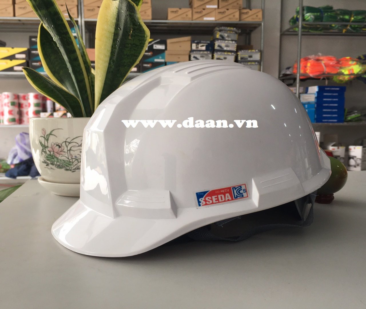 Mũ bảo hộ ở Quảng Nam